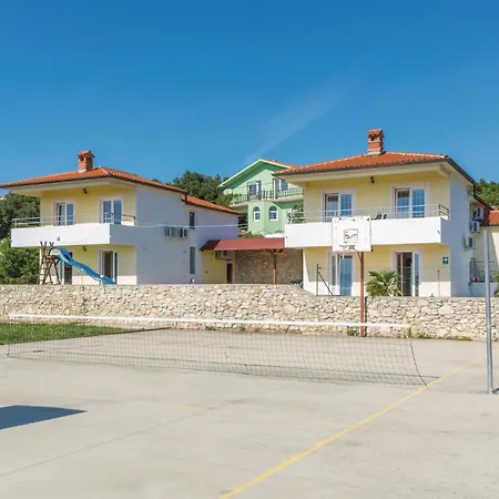 Apartman In With Wifi Labin