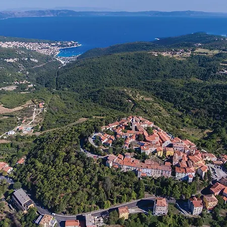 In Labin With Wifi Apartment *