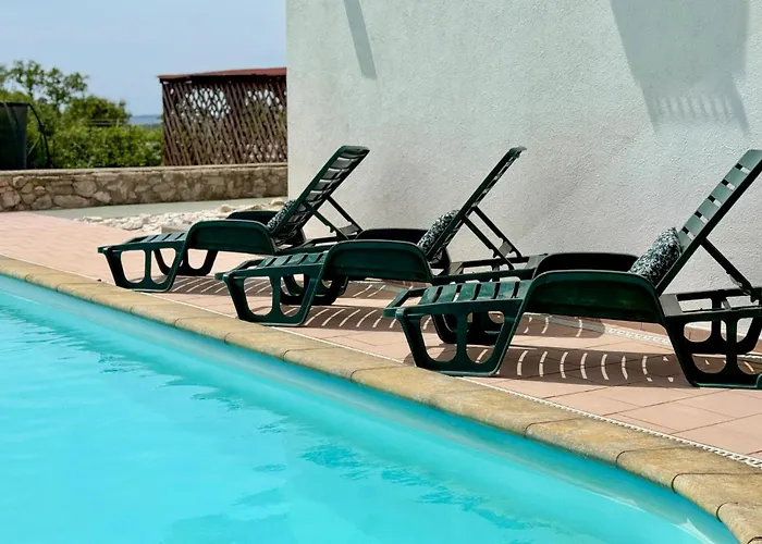 Apartment In With Wifi