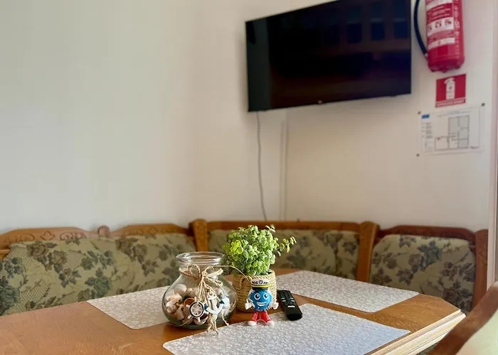 In With Wifi Apartment